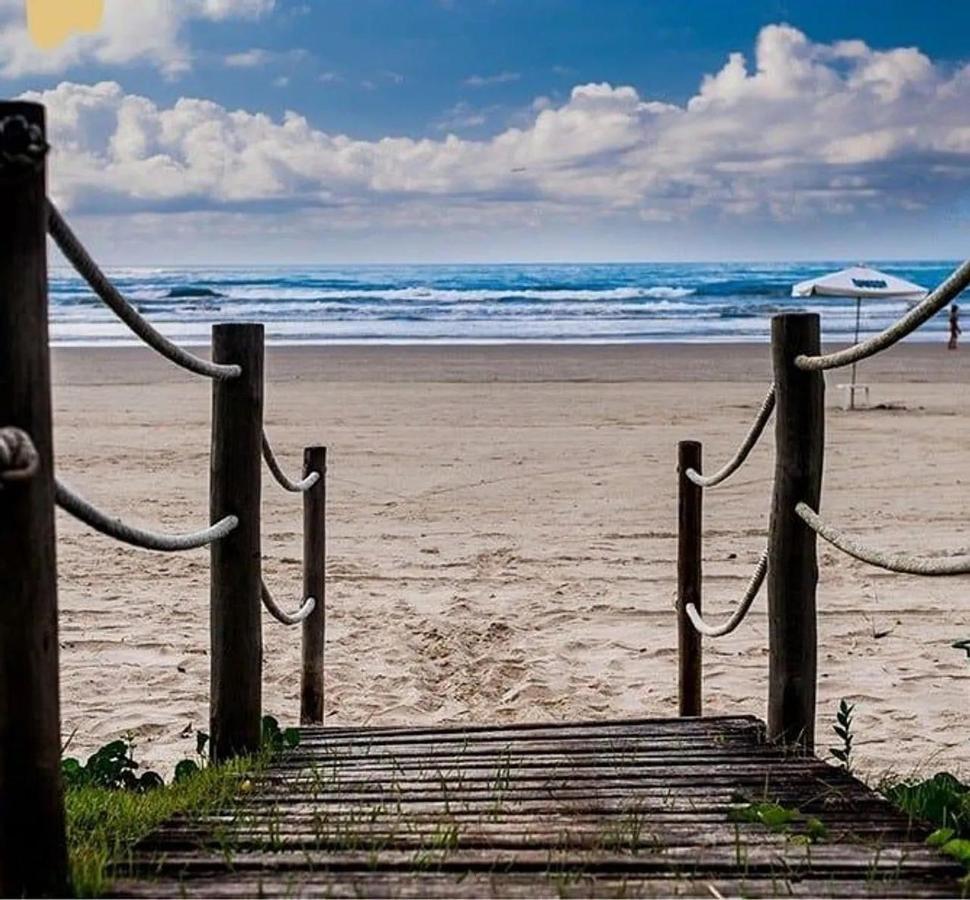 Home 49 I Apto Pe Na Areia E Piscina Aquecida Em Bertioga Kültér fotó
